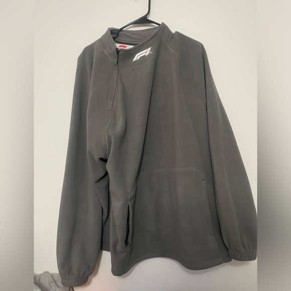 F1 Crewneck - Picture 1 of 1